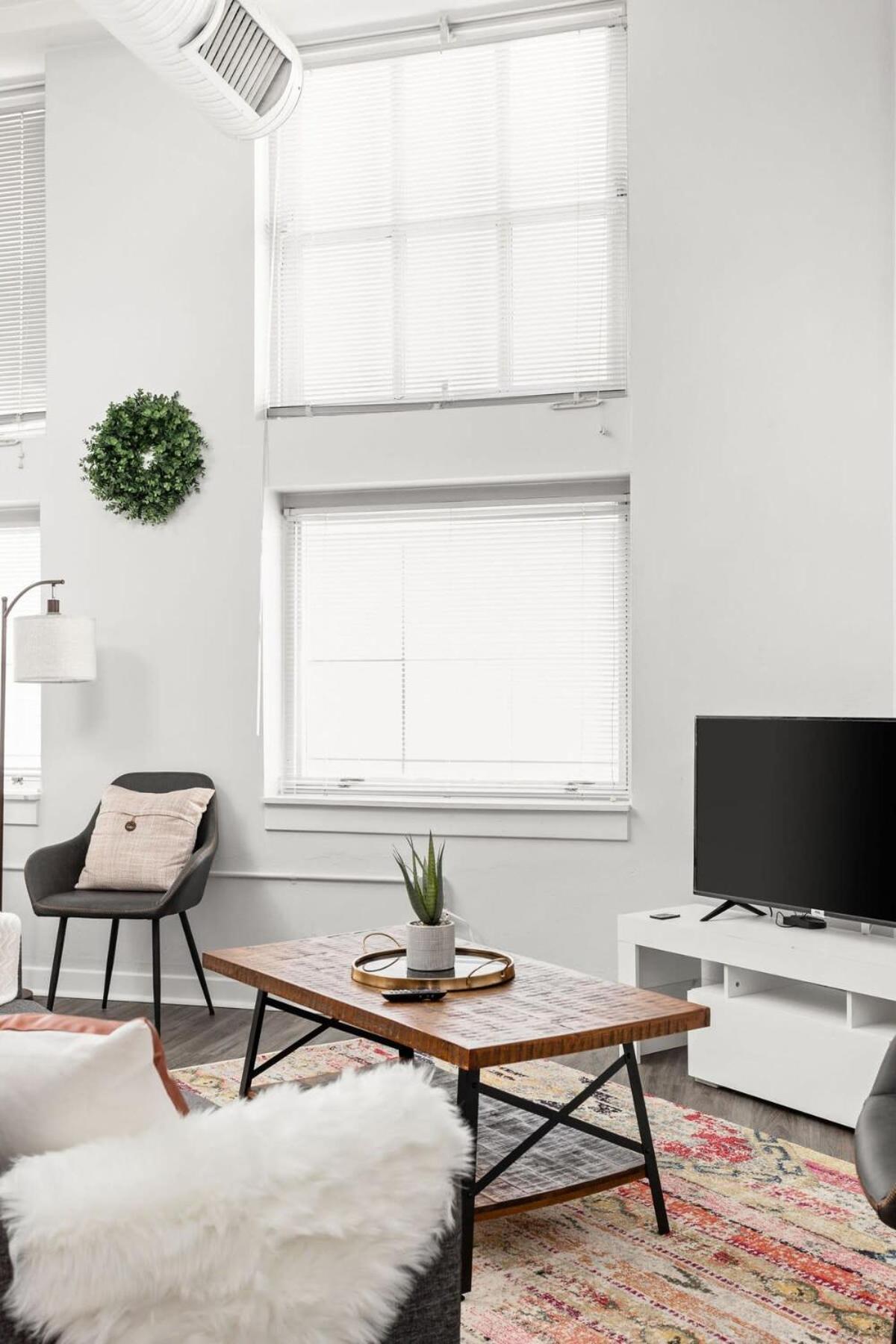 Modern Downtown Apartment 2Br 2Ba By Cozysuites Indianapolis Exterior foto