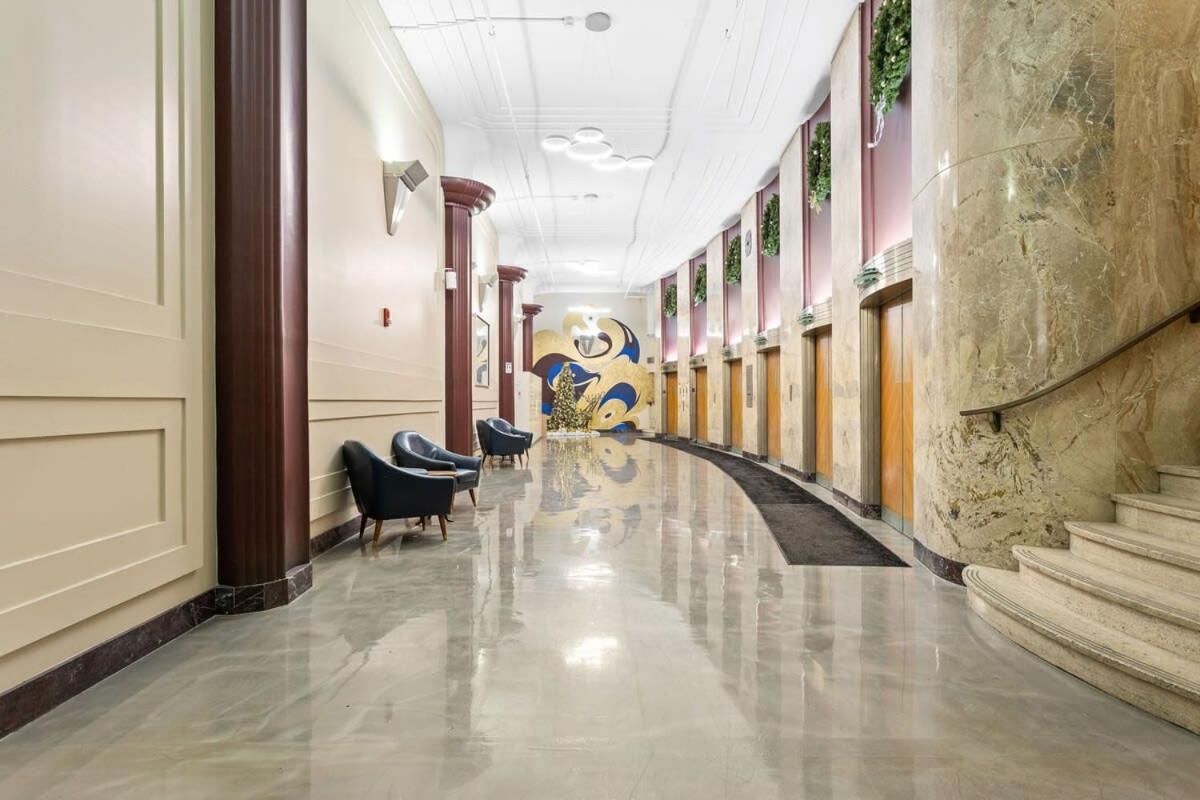 Modern Downtown Apartment 2Br 2Ba By Cozysuites Indianapolis Exterior foto